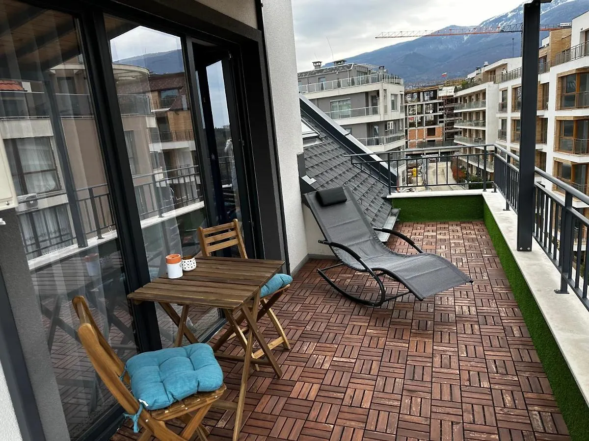 Sunset View Apartment ソフィア